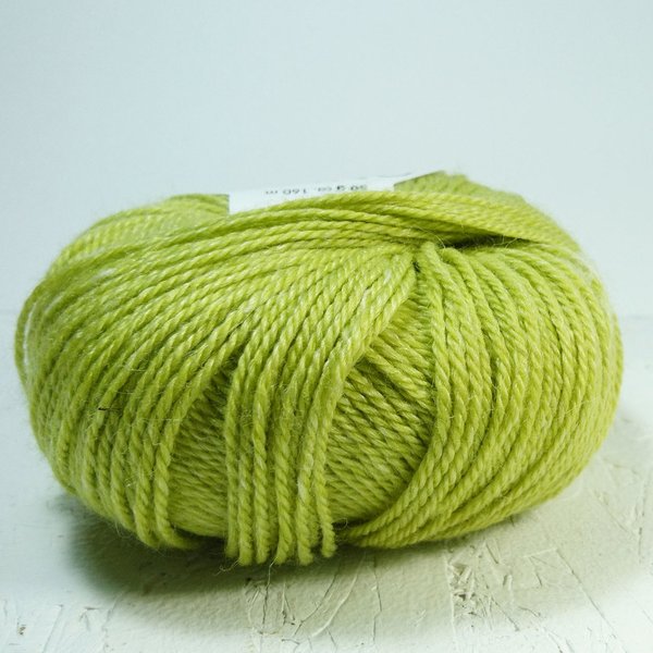 No. 3 Organic Wool + Nettle - 1116 Lime