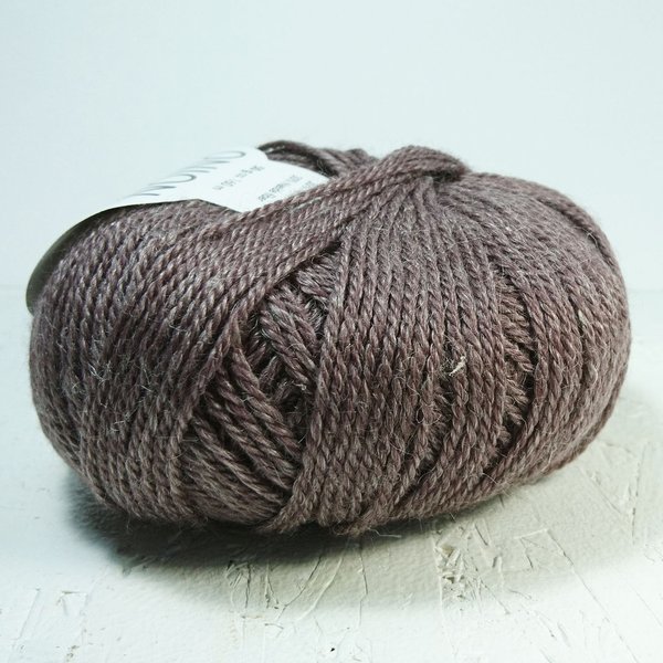 No. 3 Organic Wool + Nettle - 1121 Dark Powder