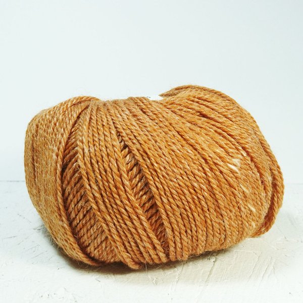 No. 4 Organic Wool + Nettle - 834 Burnt Orange