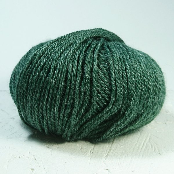 No. 4 Organic Wool + Nettle - 806 Bottle Green