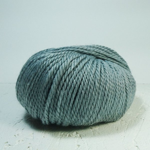 No. 6 Organic Wool + Nettle - 620 Pale Green